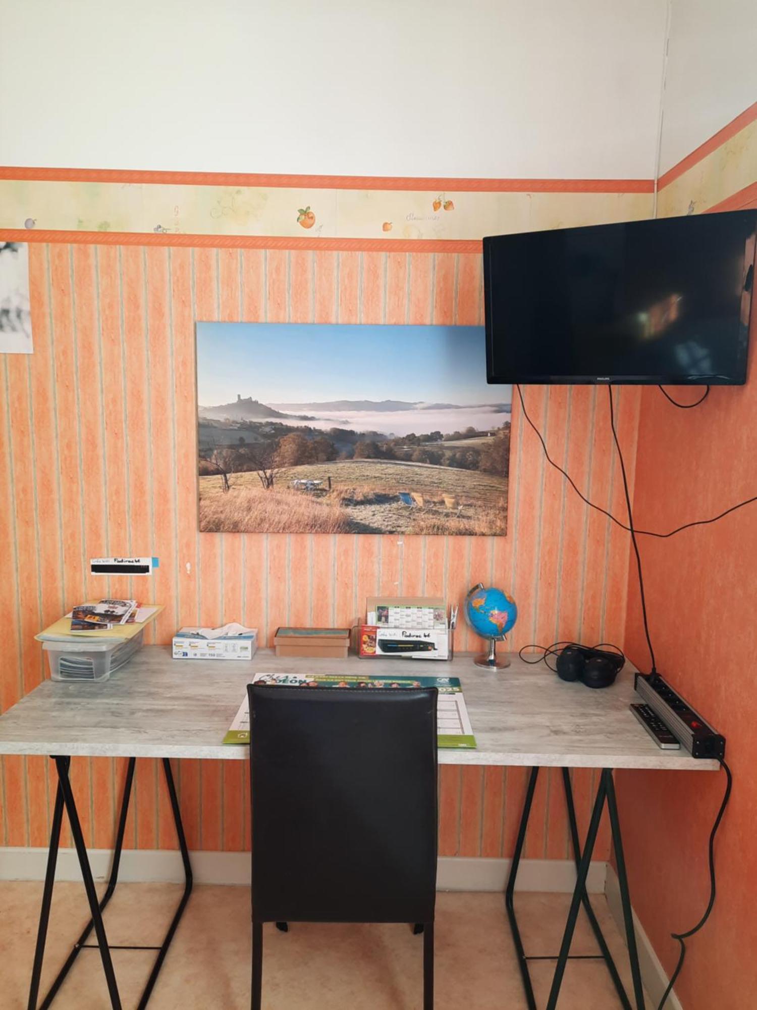 Les Coteaux De Planeze, Maison Et Jardin Dans Le Lot! Chambres Chez L'Habitant! Belmont-Bretenoux Dış mekan fotoğraf